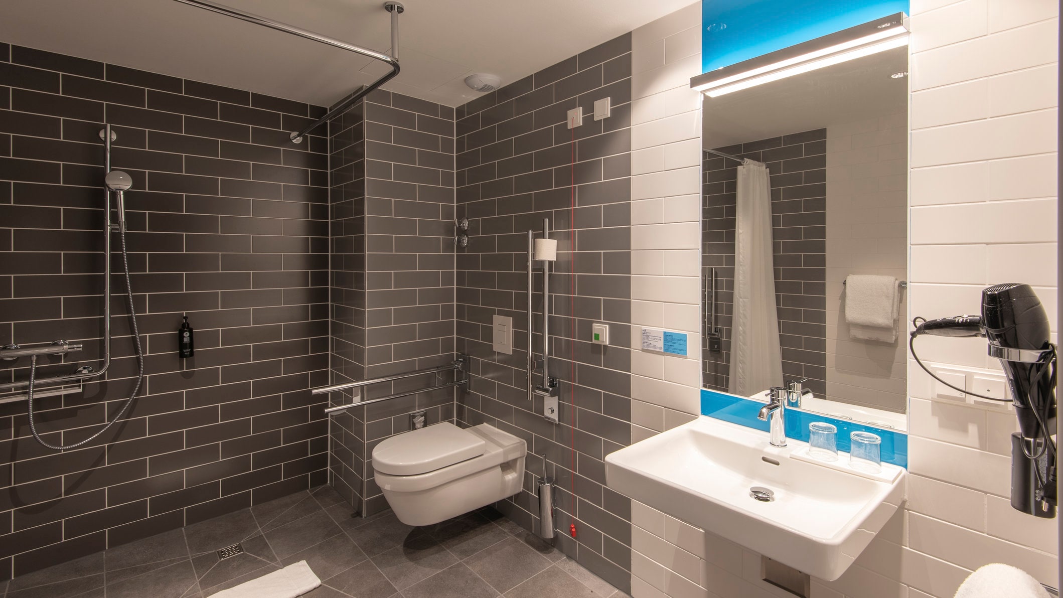 Holiday Inn Express HEILBRONN - Tap to explore photos