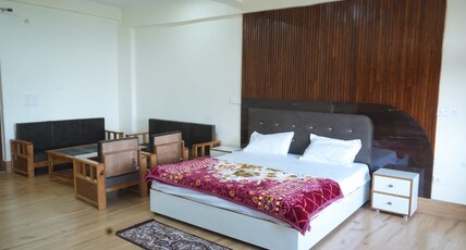 The Kalindi's Resort Almora Room Type - Luxury Twin-Beds Room with Private Balcony The Kalindi's Resort Almora Room Type - Luxury Twin-Beds Room with Private Balcony