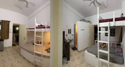 Guru House in Anjuna Room Type - deluxe Room