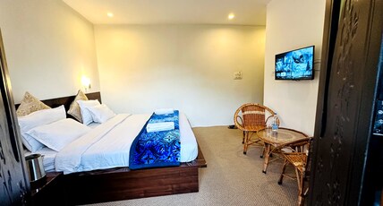 GOLDEN PEAK SONAMARG Room Type - Super Deluxe Room