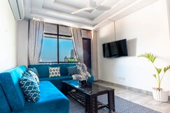 Igloo | Near Taj |2BR  By Homeyhuts