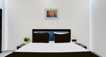 OYO 825109 Hotel O Karan Residency Room Type - Classic OYO 825109 Hotel O Karan Residency Room Type - Classic