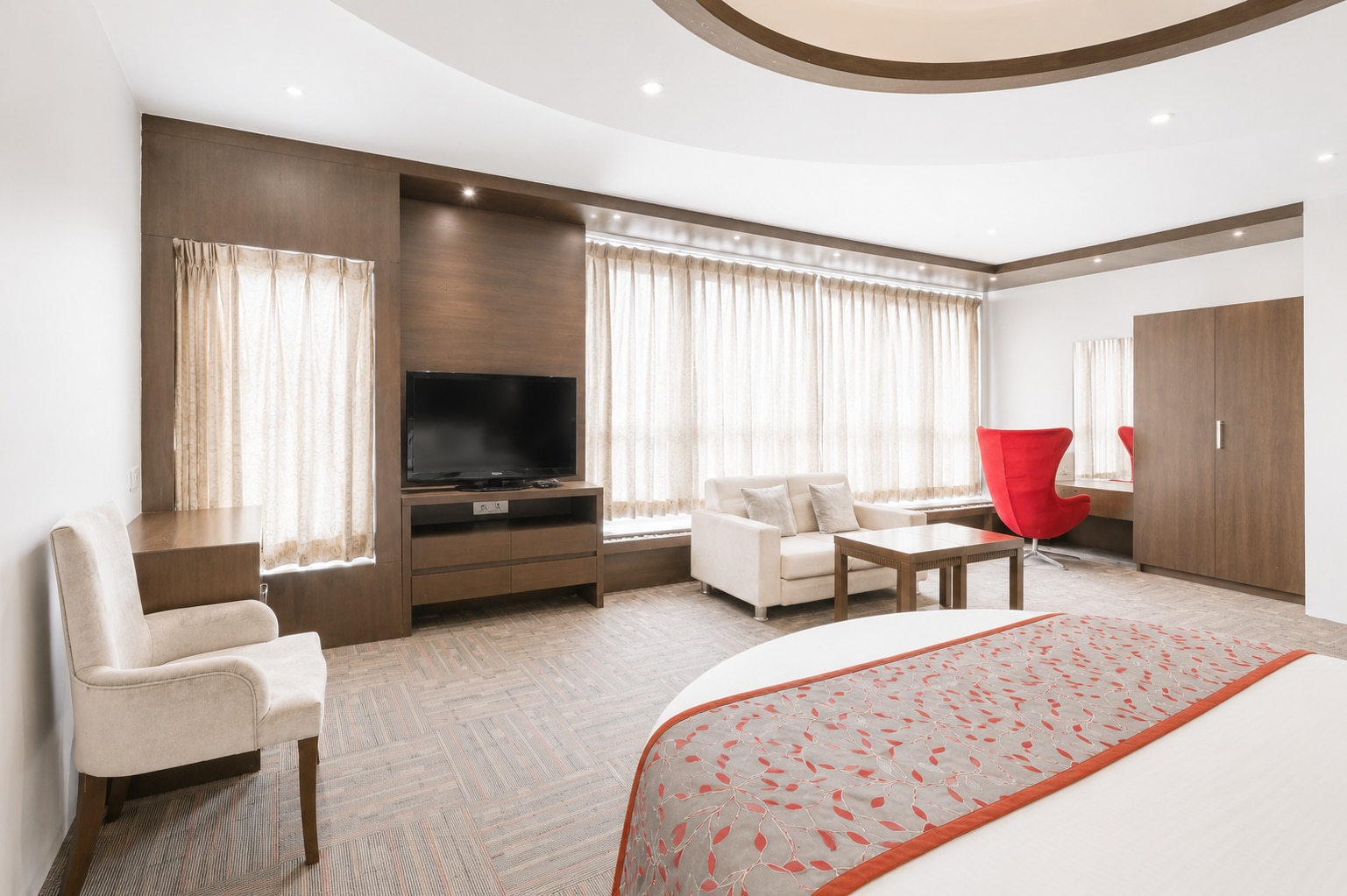 Viz Park Hotel - Business Hotel & Banquet, GIDC Anand - Tap to explore photos