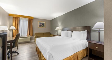 Best Western Manassas Room Type - 1 King Bed, Non-Smoking, High Speed Internet Access, Sofabed, Microwave And Refrigerator, Hairdryer, Best Western Manassas Room Type - 1 King Bed, Non-Smoking, High Speed Internet Access, Sofabed, Microwave And Refrigerator, Hairdryer,