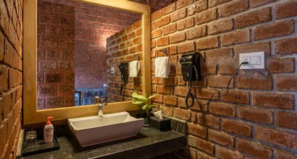 GUDLU Room Type - Shola Deluxe - Forest View Cottage