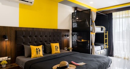 The Hosteller Gokarna Room Type - Standard Quadruple Room with Balcony