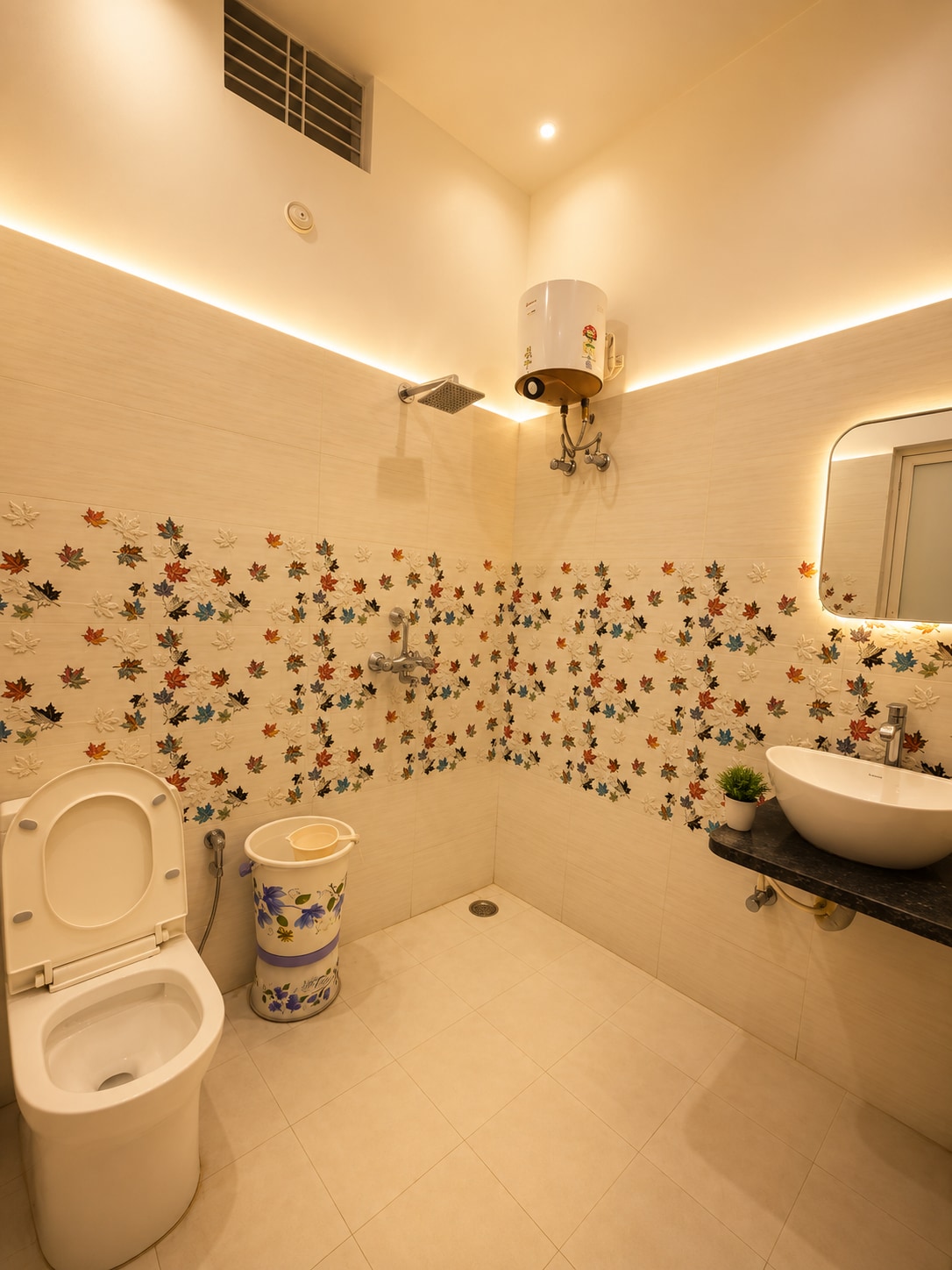 Hotel PLC Grand Varanasi - Tap to explore photos