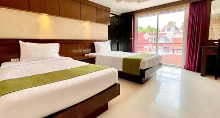 Rayaburi Hotel Patong Room Type - Family Room