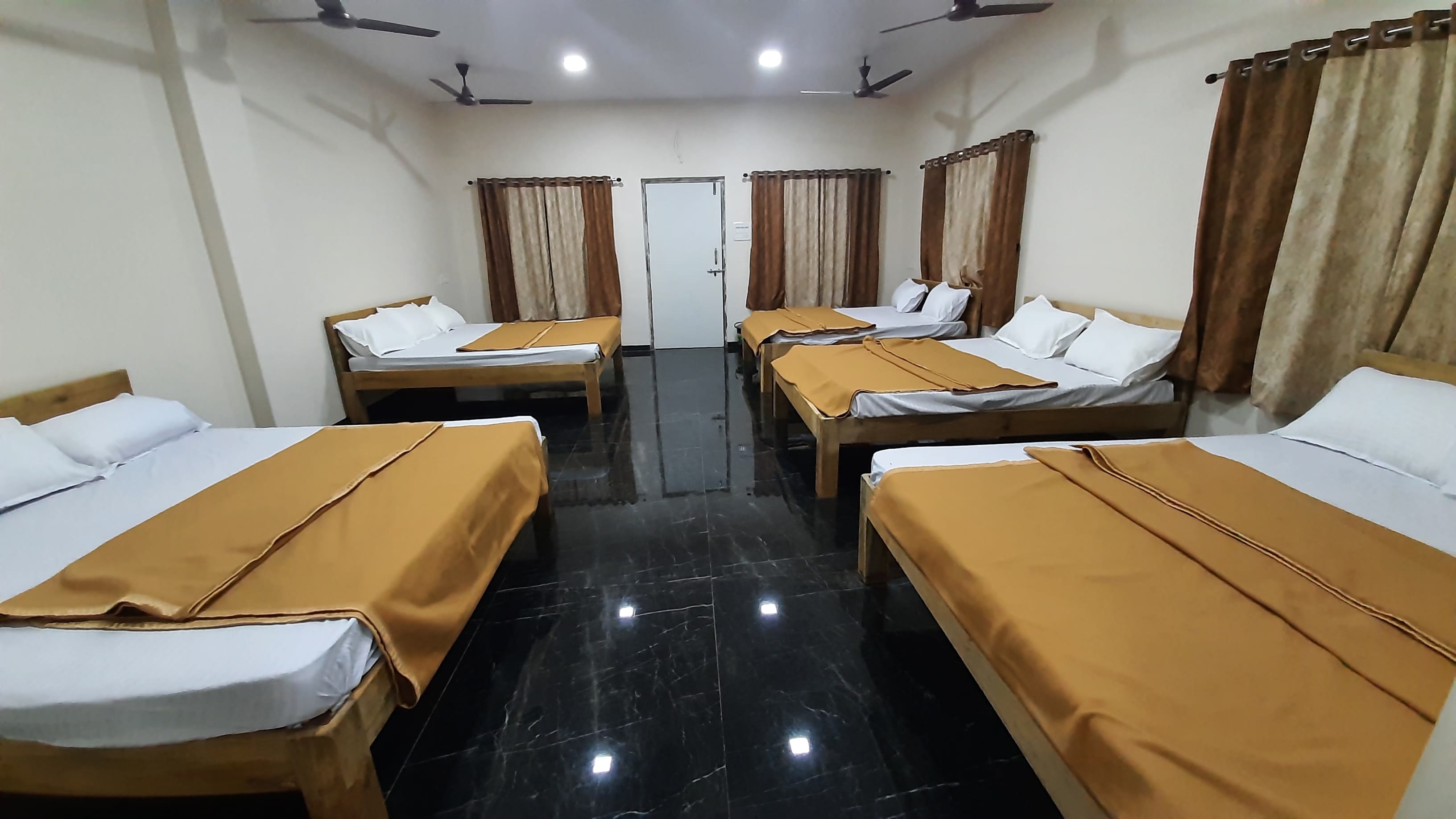 Utkarshas Resort - Tap to explore photos