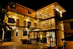 Address of Mizzle Premium Resort in front of Banasura Dam
