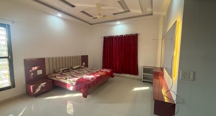 Shivalik Guest House Room Type - Master Room with Garden View