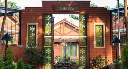 BLUEMOON RESOTREE Room Type - Chakra Vihara