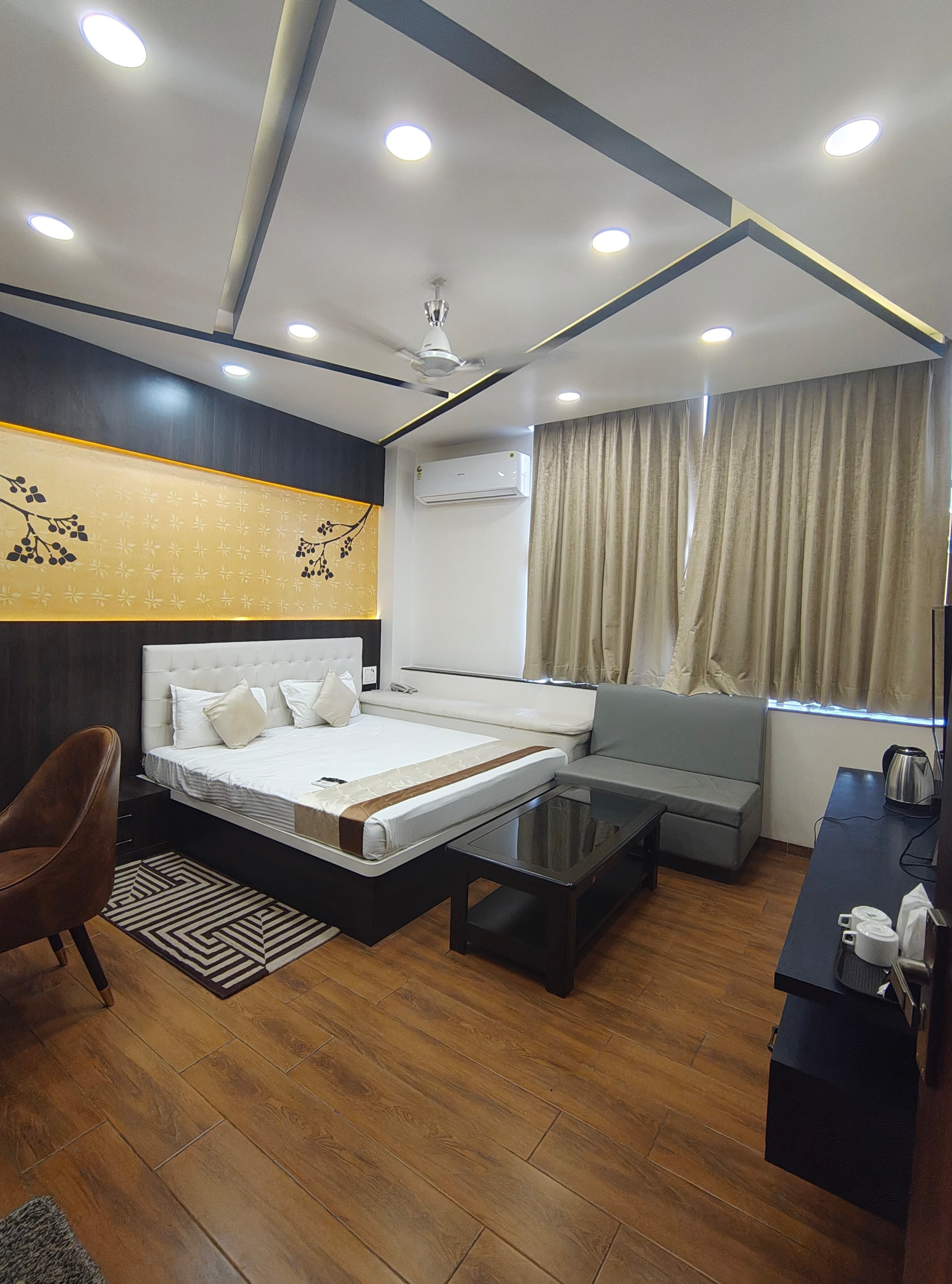 Hotel Rudra Regency - Tap to explore photos