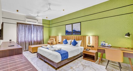 Blossoms Hotel Room Type - Premium room