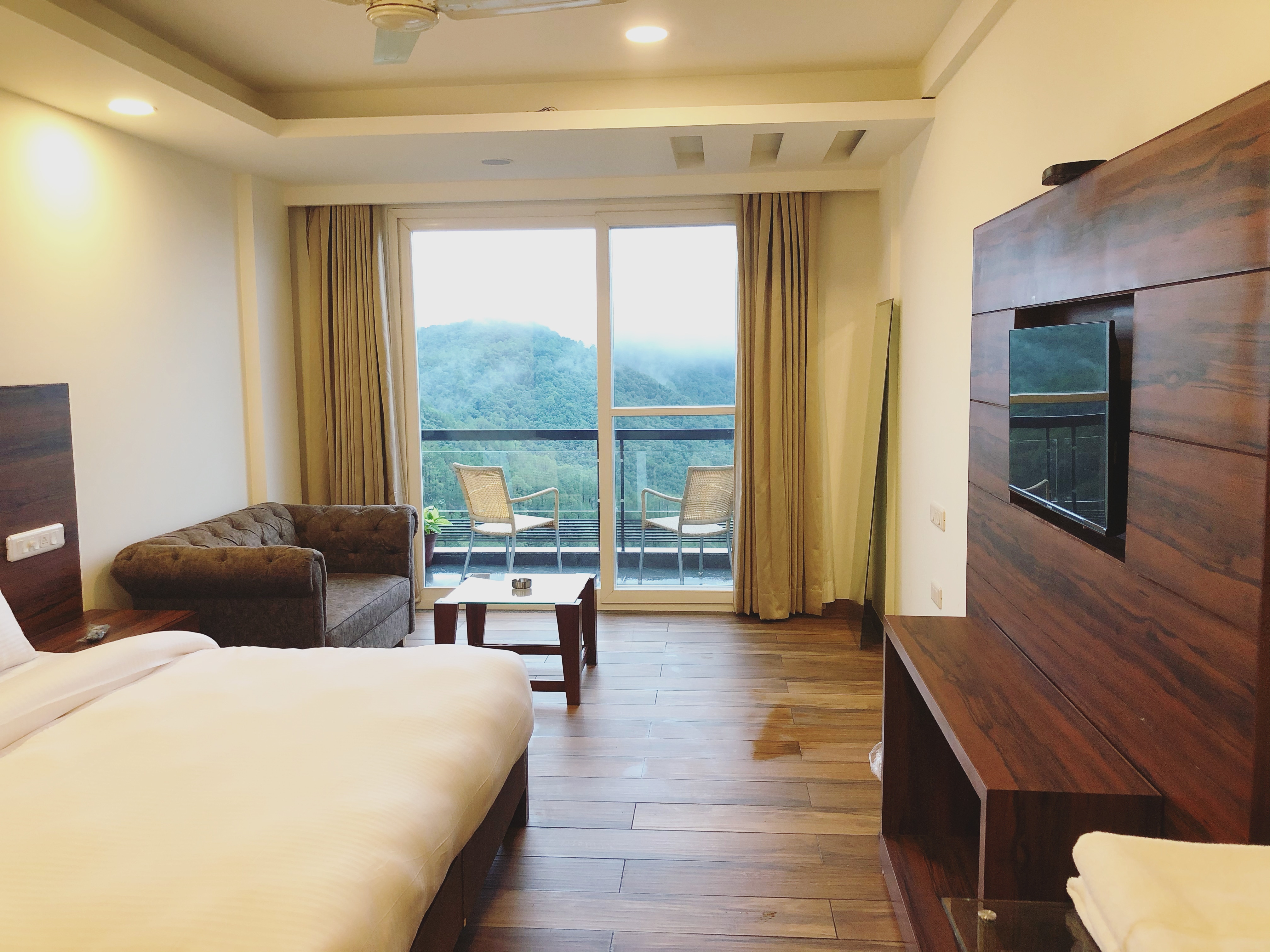 Hotel Chail Residency - Tap to explore photos