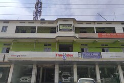 AB Guest House Near Airport