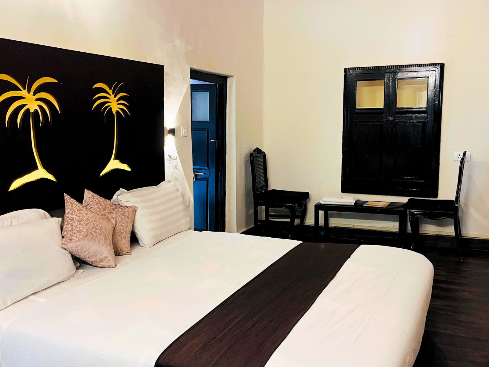 Casa Aranya - A Heritage Retreat - Tap to explore photos