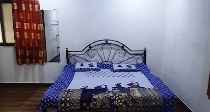 Nitish Home Stay Room Type - Deluxe AC Room
