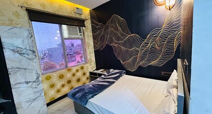 Hotel Lion's Lounge Room Type - Standard King Room