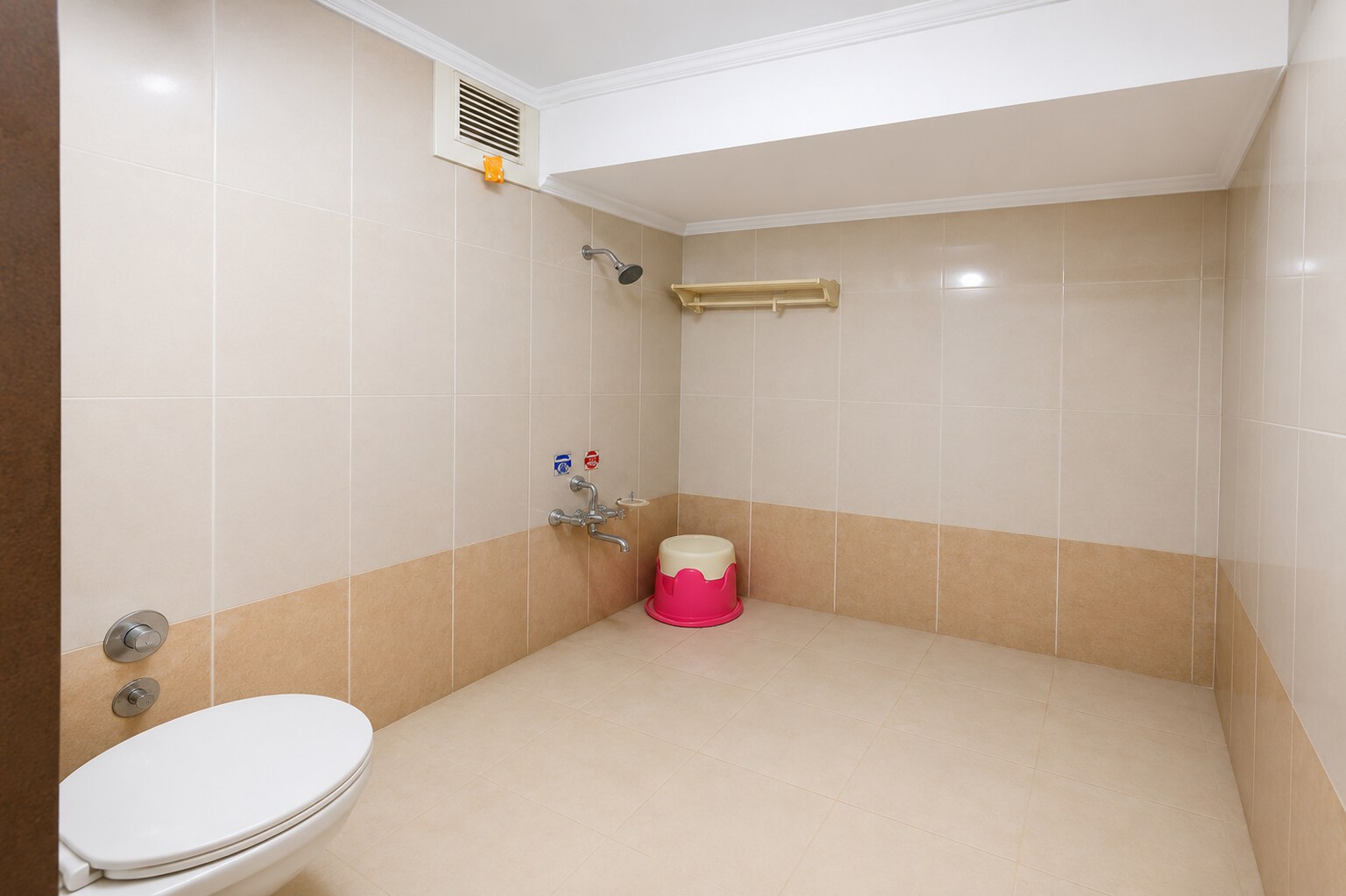 Hotel Ashirwad Idar - Tap to explore photos