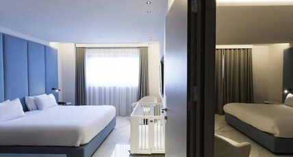 Mercure St. Julian's Malta Room Type - Family Suite