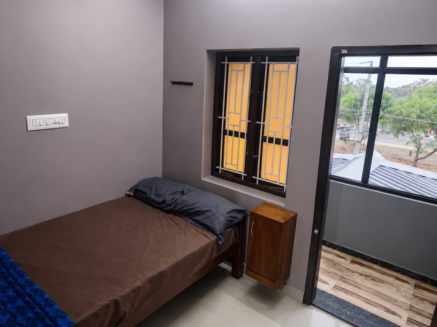 HOTEL SABAREESH - Tap to explore photos
