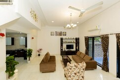 5 BHK Mulberry Villa with pvt pool, Mercury Stays