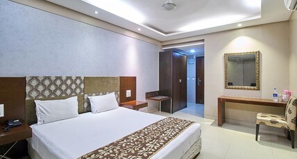 Hotel Blue Lagoon Room Type - Super Deluxe Room- Extra Spacious