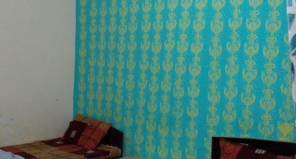 Hotel Gauri Shankar & Restaurant Room Type - Triple Room