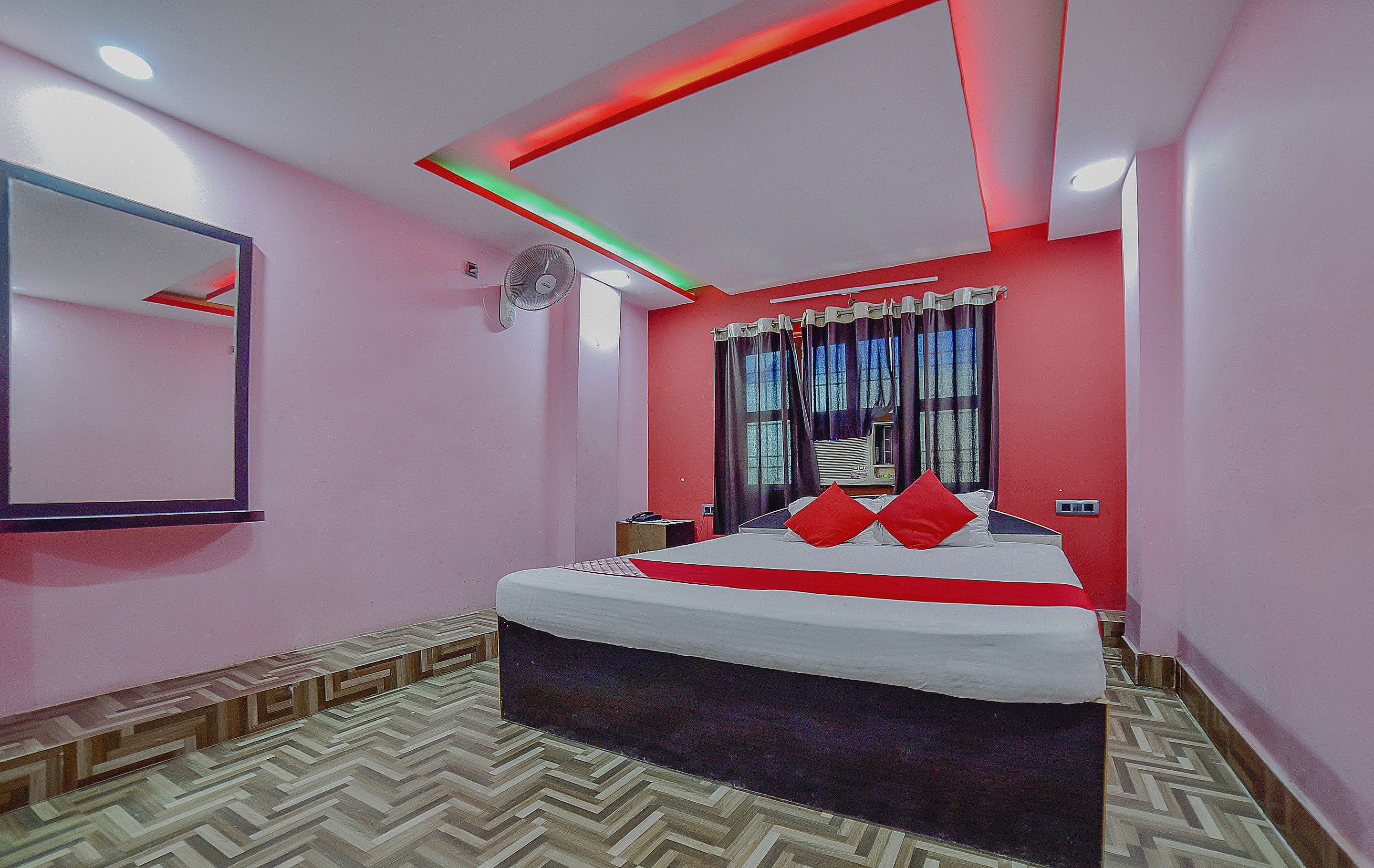 Hotel O The Subhadra Palace - Tap to explore photos