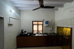 ALA3 - Spacious 1BHK at Alandur - Airport 15 mins