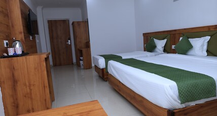Hotel New JMK Room Type - Deluxe Room With Mountain View