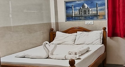 VRS INN Room Type - STANDARD NON AC VRS INN Room Type - STANDARD NON AC