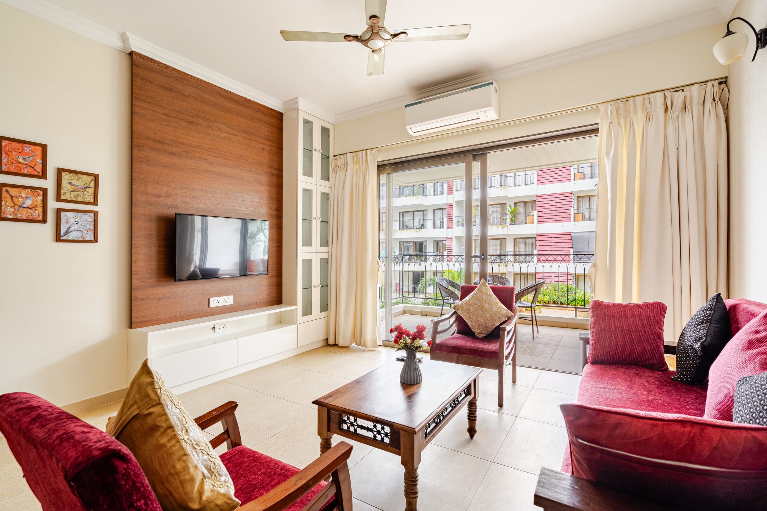 Faodail 18 Pool view 1BHK Acron Seawinds Baga - Tap to explore photos