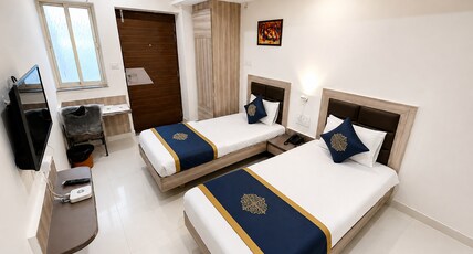 Hotel Sagar Room Type - Deluxe Rooms Twins Bed