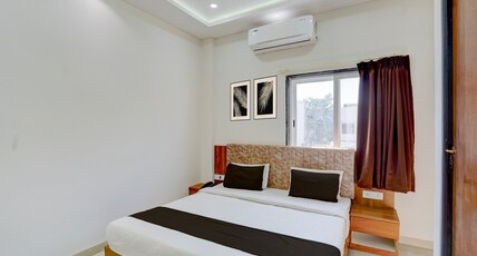 Hotel O 999 Room Type - Classic