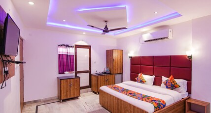 HOTEL GROVER Room Type - Super Deluxe