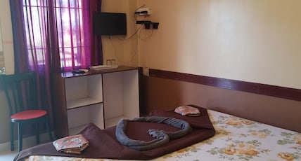 AASHIAANAA RESIDENCY INN Room Type - Deluxe AC Room AASHIAANAA RESIDENCY INN Room Type - Deluxe AC Room