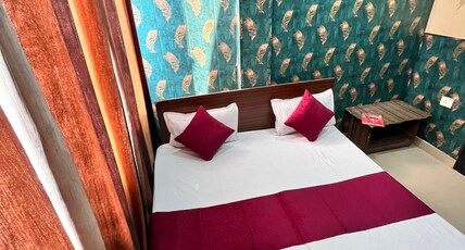 Keshav Dham Ashram Near Prem Mandir Room Type - 106