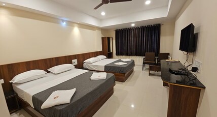 Hotel Anupam Room Type - Triple Deluxe NON AC