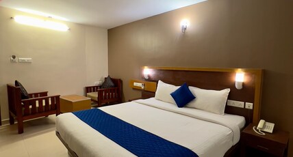 Hotel King Fort Room Type - Deluxe room