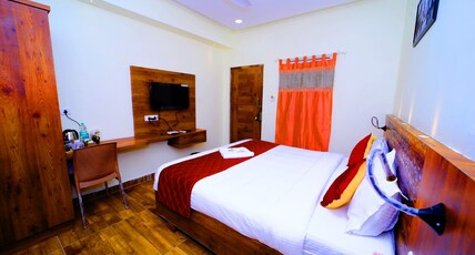 Nakshatra Residency Room Type - Deluxe Non Ac Room