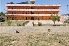 THE PREM VATIKA HOMESTAY MAIHAR