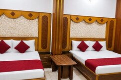 Hotel Rachna Tourist 
