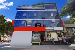 Hotel O Srirampura Metro Station Formerly Broadway Inn