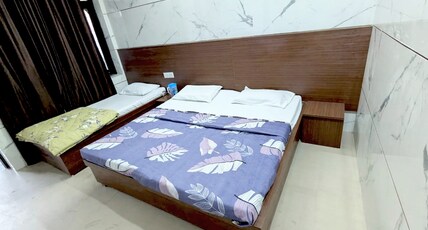 RV Grand Guest House Room Type - Bedroom 12(201)