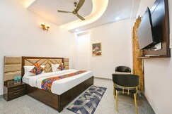 Address of Hotel Mountain Inn Chandigarh