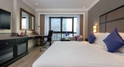NH Bangkok Sukhumvit Boulevard Room Type - Deluxe Skyline NH Bangkok Sukhumvit Boulevard Room Type - Deluxe Skyline