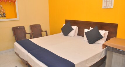 Chitrakut Bunglows | Rooms & Caretaker Room Type - DOUBLE ROOM WITH COURTYARD