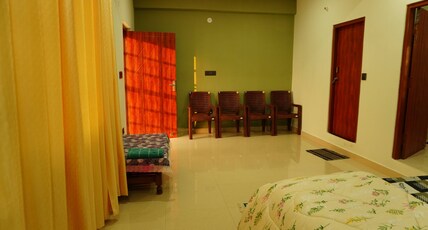 Pailaag Home Stay Room Type - Bedroom with kitchen